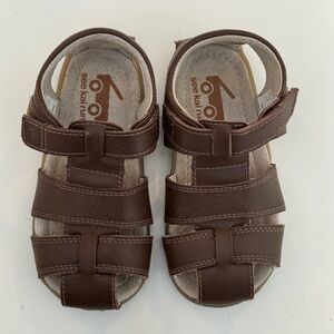 See Kai Run Jude Brown Sandal 9 toddler